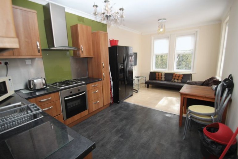 Student Property, Winton