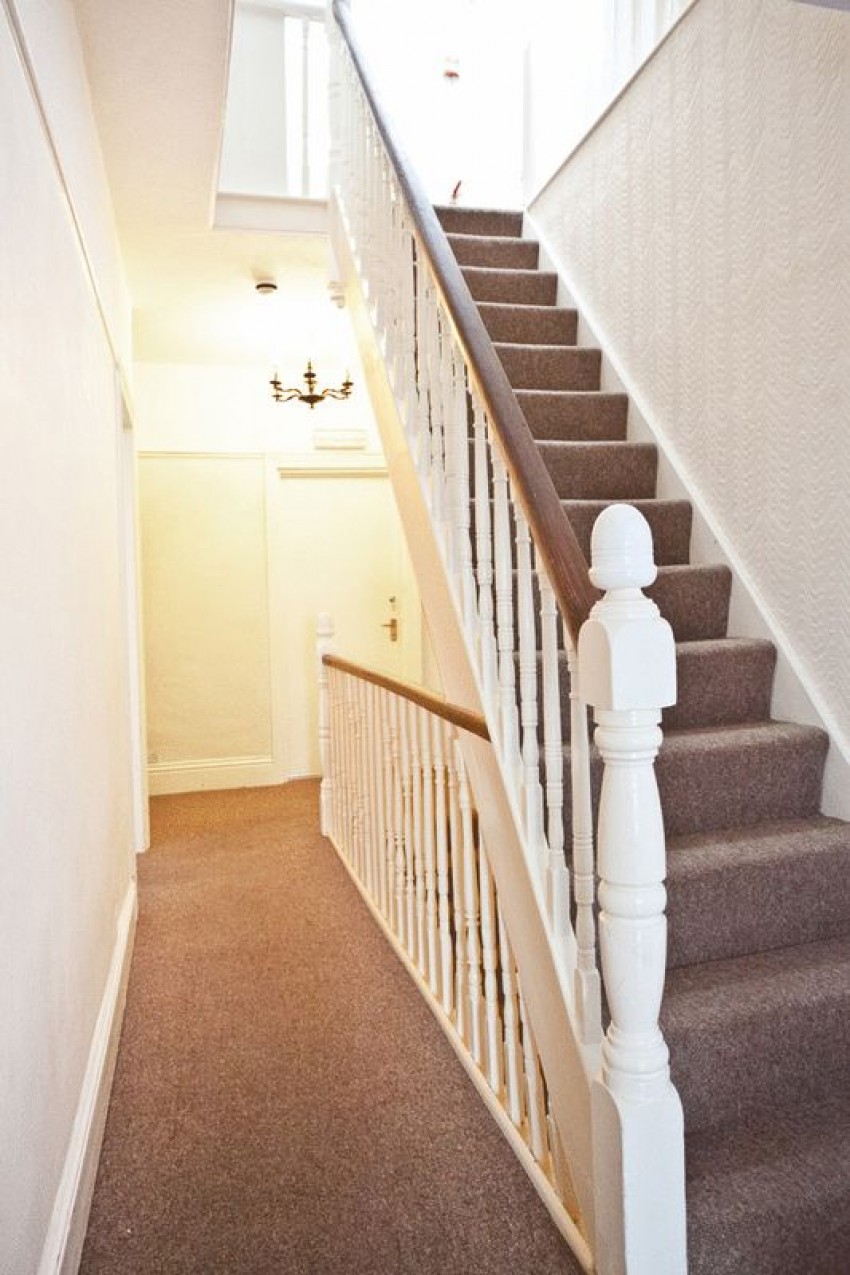 Images for Five Bedroom Flat, Bills Included