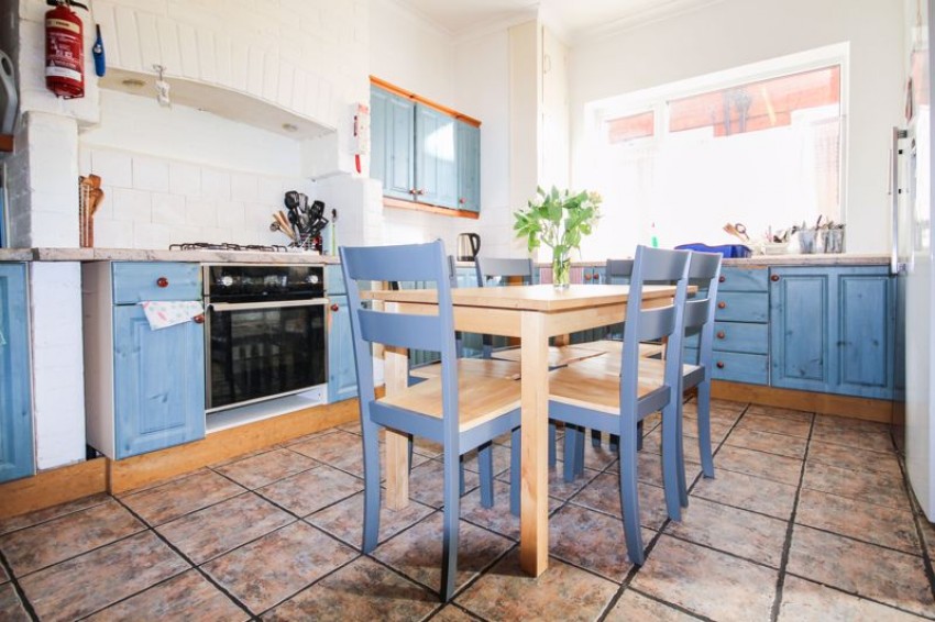 Images for 6 Double Bedroom, Student Home