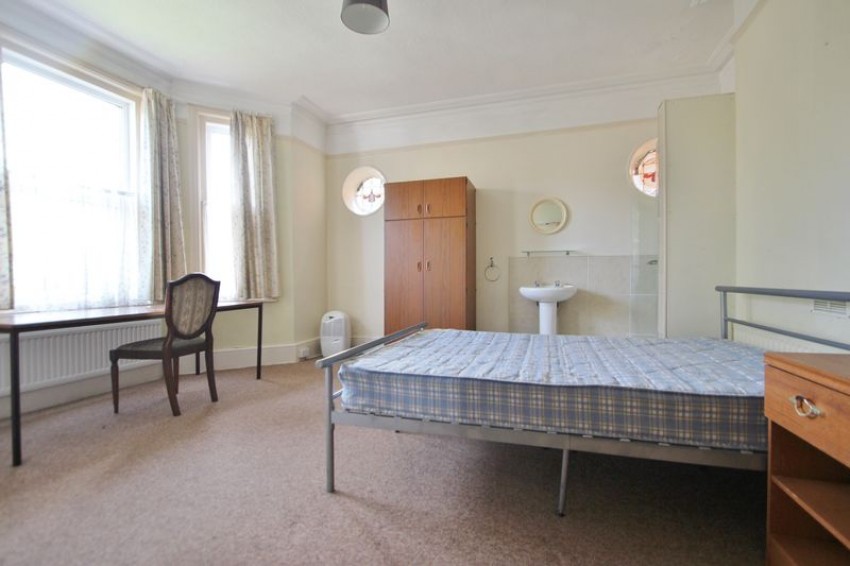 Images for 6 Double Bedroom, Student Home