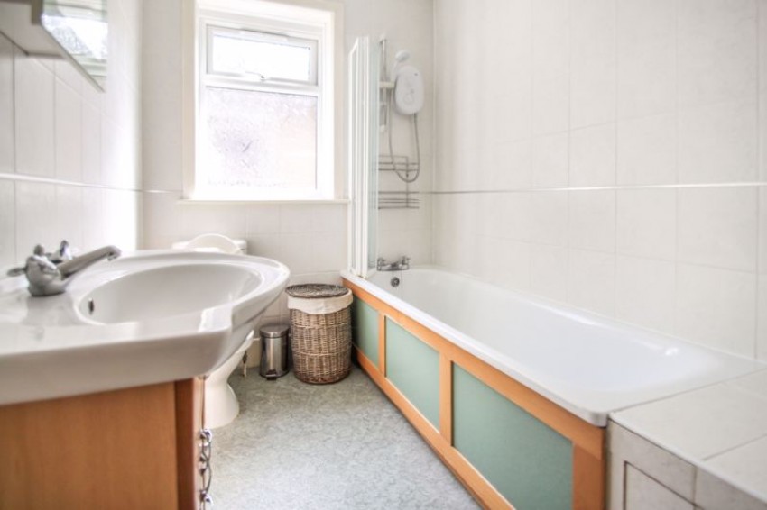 Images for Student House, Winton