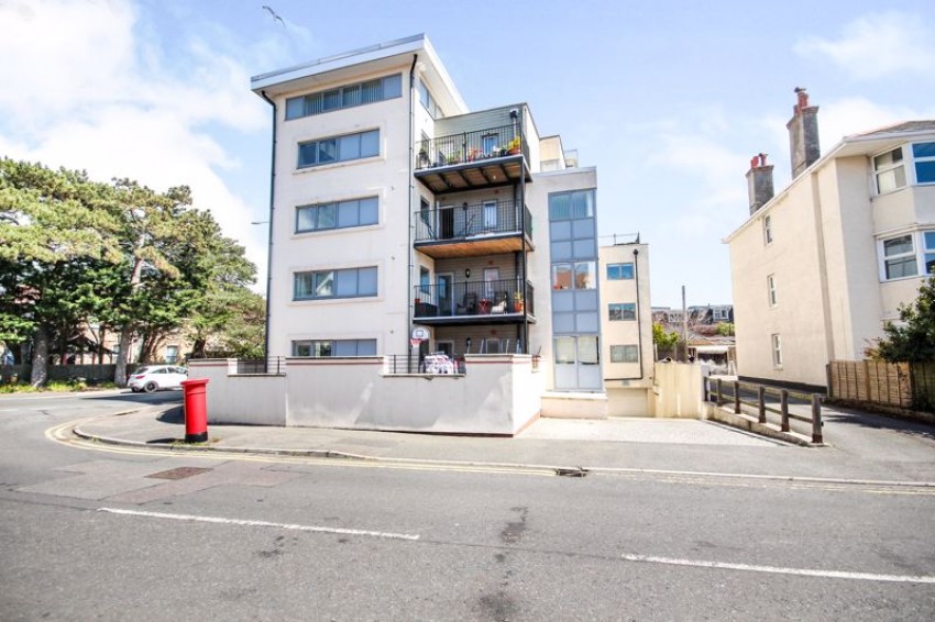 Images for Modern Ground Floor Garden Apartment