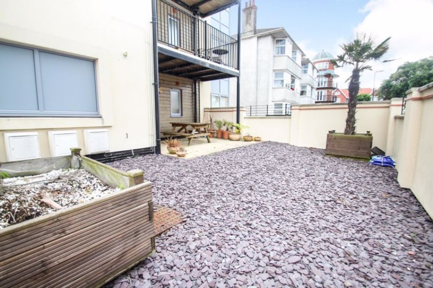 Images for Modern Ground Floor Garden Apartment