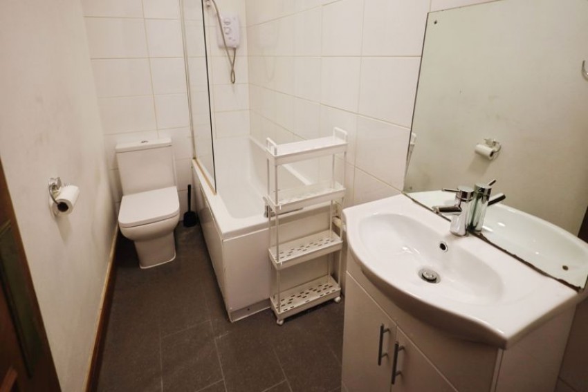 Images for Holdenhurst Road, Bournemouth