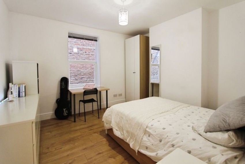 Images for Cardigan Road – High-Quality 6-Bed Student House In Winton