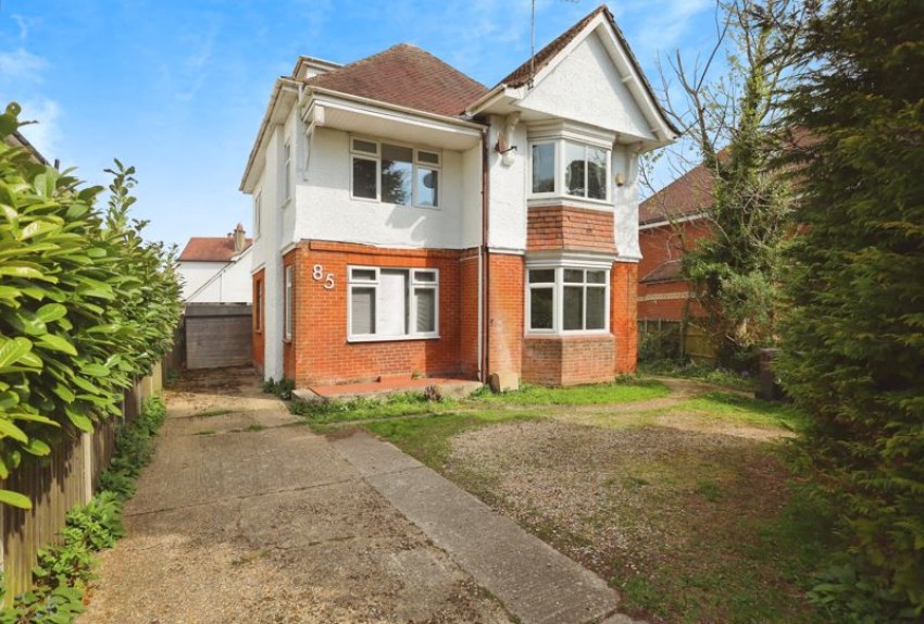 Images for Perfect For Families Or HMO Investors  - Talbot Road, Bournemouth
